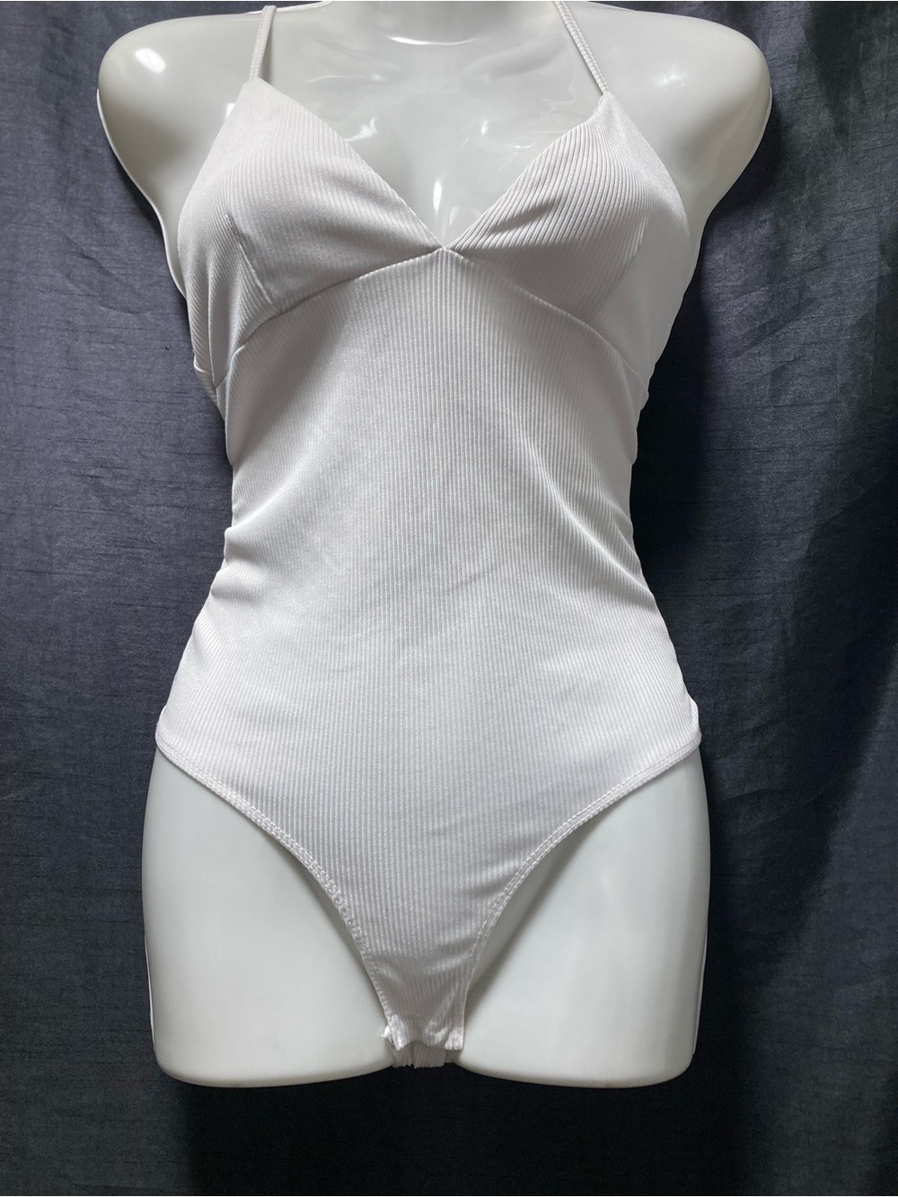 Revamped White Ribbed Bodysuit Medium Minimalist Stretch Cami Y2K